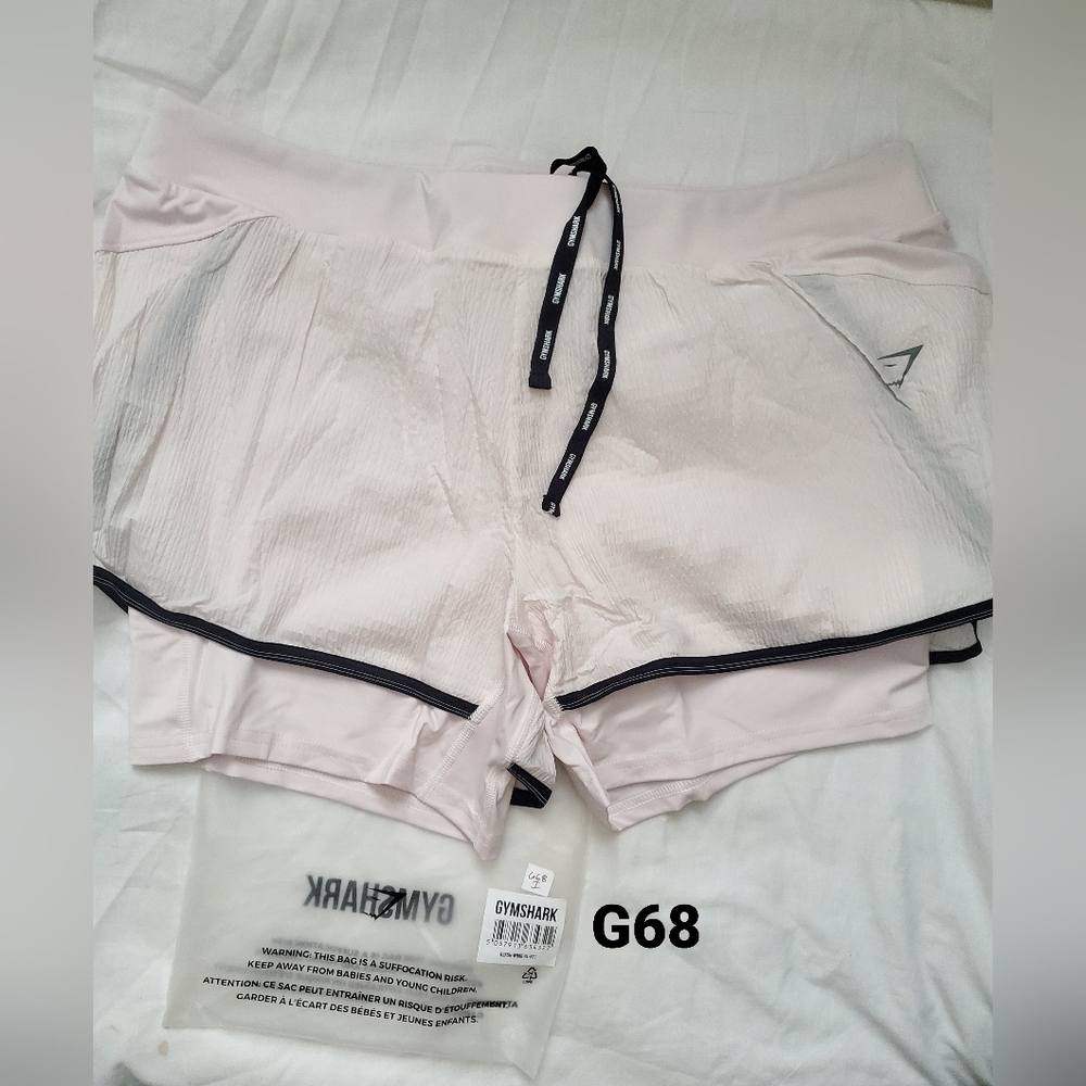 Gymshark short